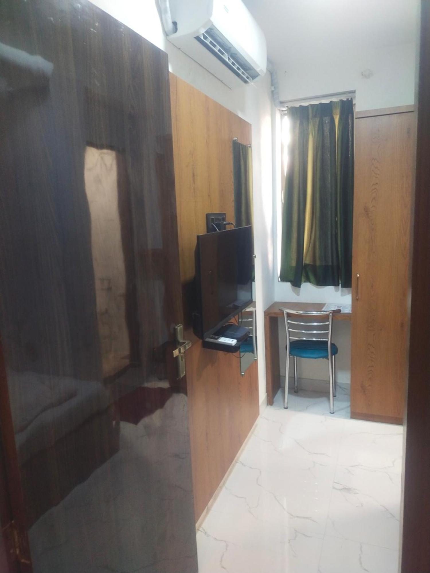 Hotel Airport Annex Bombaj Zewnętrze zdjęcie